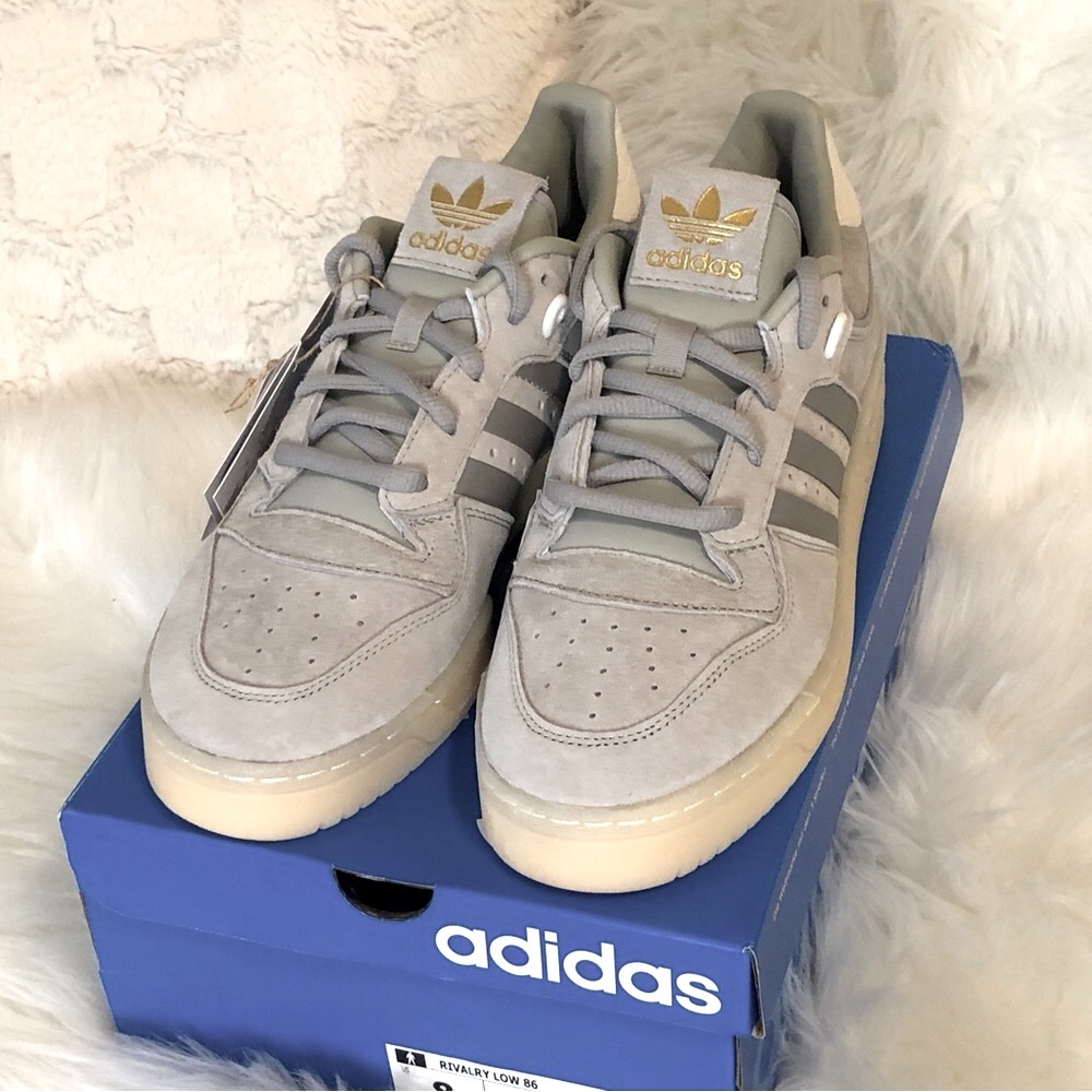 Adidas Rivalry Low 85 Grey Suede Sneakers Mens US size 8